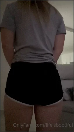 lifeisbootiful porno fart Onlyfans video 251124 70 ( 9.5 MB )