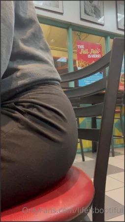 lifeisbootiful porno fart Onlyfans video 251124 71 ( 9.5 MB )