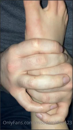 missdemidee123 fart Onlyfans video leaked 041124 211 ( 14.4 MB )