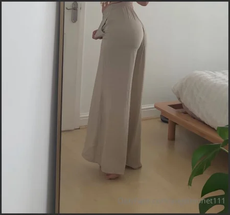 angelmonet111 fart Onlyfans video 221124 110 ( 15.4 MB )