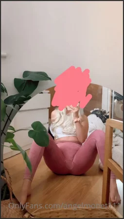 angelmonet111 fart Onlyfans video 221124 136 ( 11.0 MB )