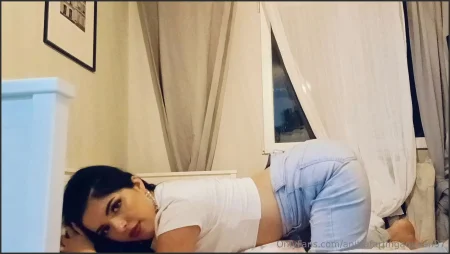 anittafartingaqueen97 fart Onlyfans video 221124 2 ( 370.3 MB )