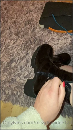 missdemidee123 fart Onlyfans video leaked 041124 17 ( 239.5 MB )