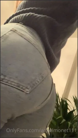 angelmonet111 fart Onlyfans video 221124 248 ( 5.0 MB )