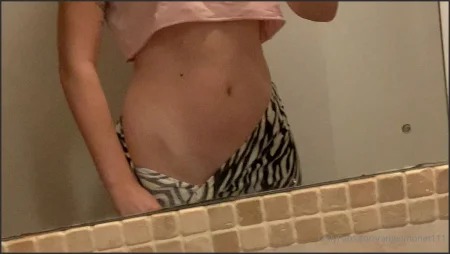 angelmonet111 fart Onlyfans video 221124 91 ( 19.5 MB )