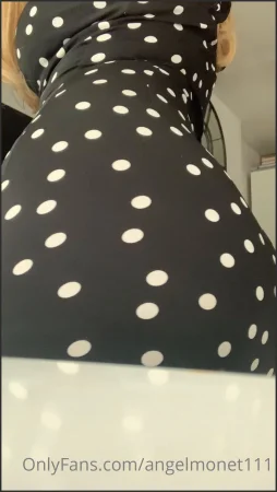 angelmonet111 fart Onlyfans video 221124 182 ( 7.6 MB )
