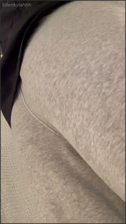 fartingeden sweatpants tooooot 3557621137 ( 10.4 MB )