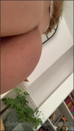 angelmonet111 fart Onlyfans video 221124 205 ( 6.7 MB )