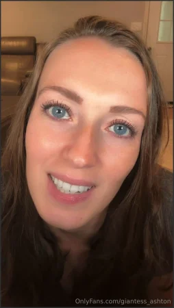 giantess ashton pov youre my boyfriend and i may or may not have a bu 3023592606 ( 128.7 MB )