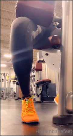 haitian babefeet how many of you like sweat being smothered and worsh 2132721439 ( 42.2 MB )