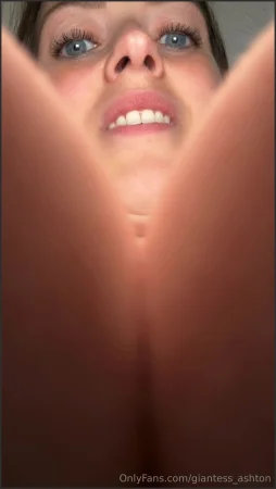 giantess ashton something gentle nice and cozy right 3019688953 ( 262.5 MB )