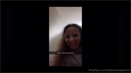 babyorangeslice Public Bathroom fartS WITH MOM 3589802055 ( 22.9 MB )