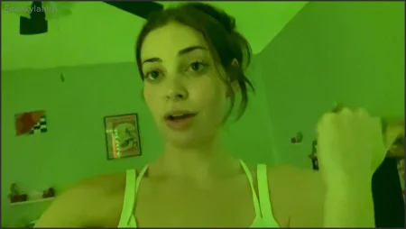 fartingeden stinky girl 3574747517 ( 34.1 MB )
