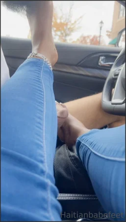 haitian babefeet worship goddess soles in the car with your dick out 2680812800 ( 303.5 MB )