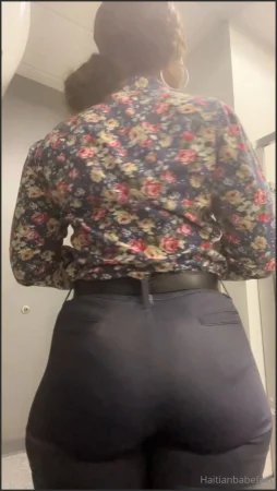 haitian babefeet worship my office bathroom farts i have an excuse fo 3179428606 ( 170.9 MB )