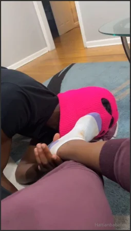haitian babefeet worship my dirty sock amp soles i had him doing chor 3586290799 ( 264.9 MB )