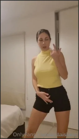 anitaishere Happy saturday with this big fart 3544941986 ( 6.0 MB )