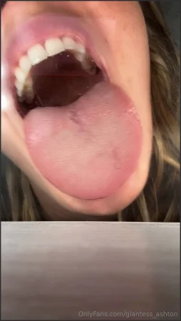 giantess ashton did somebody call an exterminator 3326828154 ( 286.8 MB )