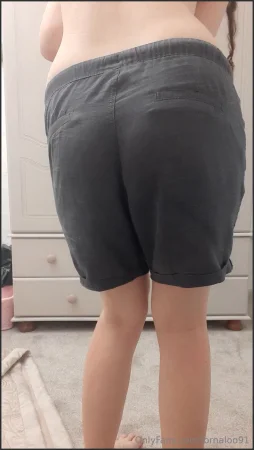 seductivegenx i love hearing my booty clap do you 3396806218 ( 5.2 MB )
