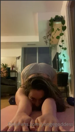 yongegoddess start vs finish of a workout tip if youd lick up all my 2081556715 ( 10.4 MB )