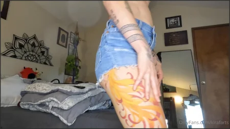 kirafarts wearing the jean shorts you just bought me i let out a stin 3044475765 ( 233.4 MB )