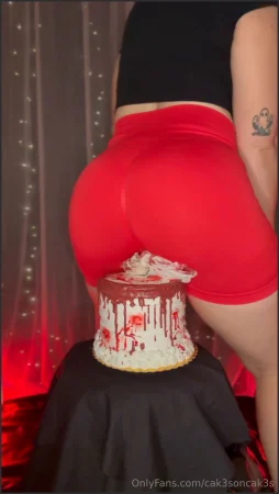 cak3soncak3s 102 real time cake smash 3533370114 ( 42.2 MB )