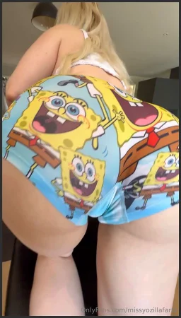 missyozillafartz bad stomoach pain today and the stinky gas doesnt wa 3836284437 ( 84.8 MB )