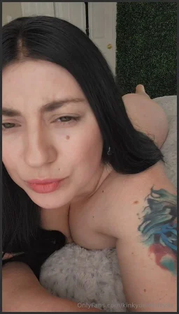 kinkydomkitty91 naked candids of me farting laying down 3712550325 ( 244.6 MB )