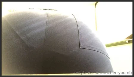 sincherrybomb i have a surprise for u pervs later fartfetish 23144933 ( 9.4 MB )