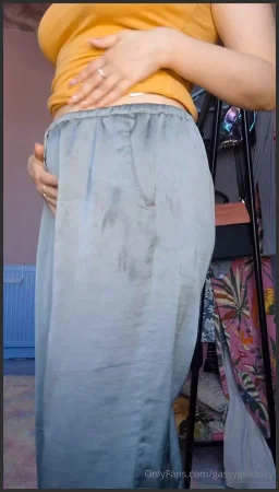 gassygirldolly fart porno Onlyfans leaked video 4 ( 48.6 MB )