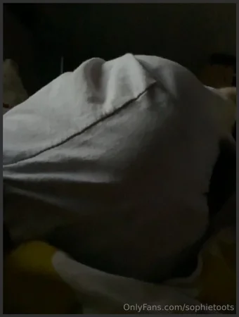 sophietoots fart porno Onlyfans leaked video 1 ( 5.5 MB )