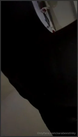 sarabeestinky bathroom lululemon outfit farts blacked out all black c 3828200745 ( 6.2 MB )