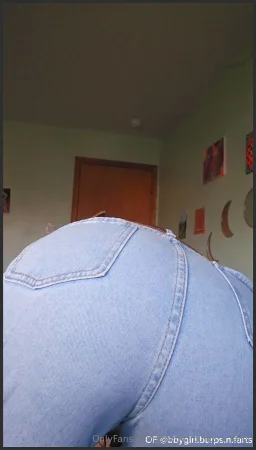 gassybbymia my fat ass looks even fatter in these jeans and they make 3733744303 ( 121.0 MB )