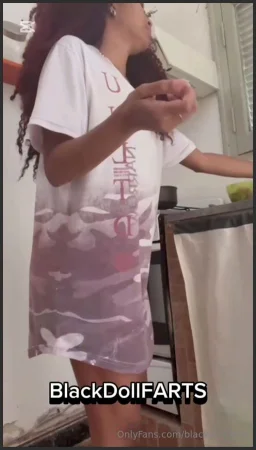 blackdollfarts cooking my lunch and my delicious farts 3793354772 ( 225.7 MB )