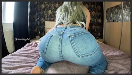 iamdirtydoll im painting these jeans with my hot stinky farts each ri 3785943580 ( 608.1 MB )