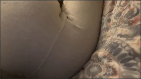 edenxoxoxox whos sucking these eggy airy farts up 3702904995 ( 11.4 MB )